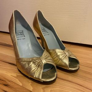 Gold Cynthia Rowley Heels Geist NYC Size 7.5
